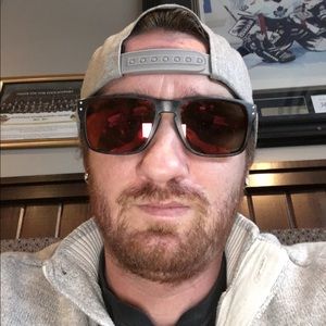 Meet your Posher, Scott